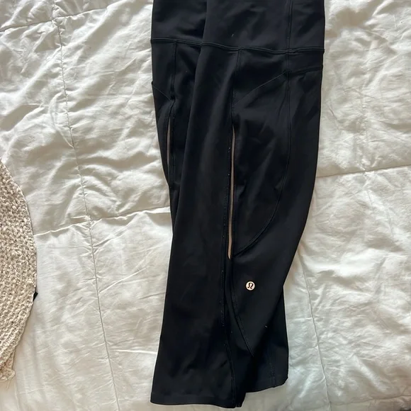 Lululemon Cropped Leggings - Picture 2 of 6